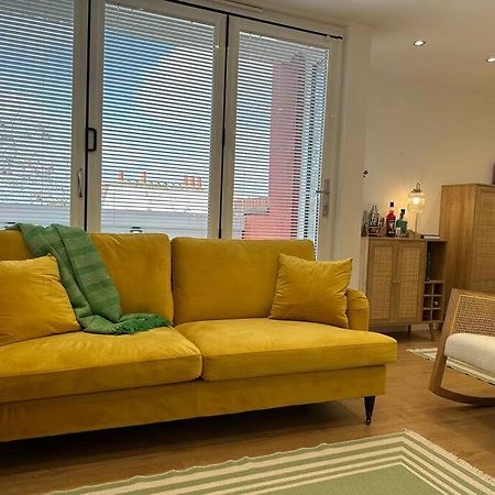Stylish, Smart & Fun 4 Bed Home Londra Exterior foto