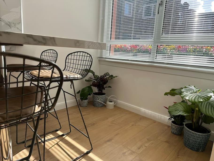 Stylish, Smart & Fun 4 Bed Home Londra Exterior foto
