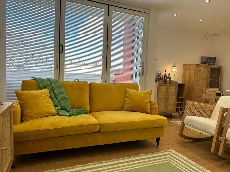 Stylish, Smart & Fun 4 Bed Home Londra Exterior foto